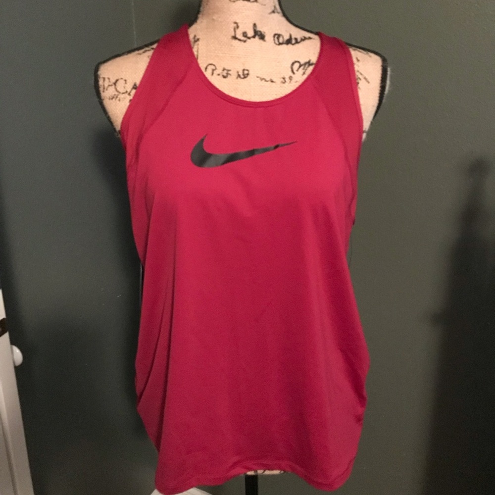 Nike tank